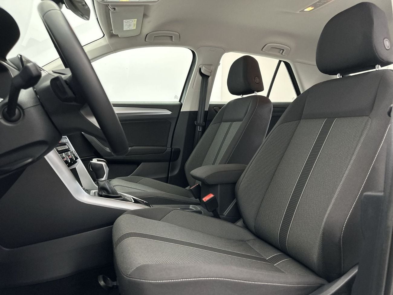 Volkswagen T-ROC LIFE T-Roc Life 1.4L | Apple CarPlay | | Premium Interior | GCC Specs | Digital Cockpit | VW Certified