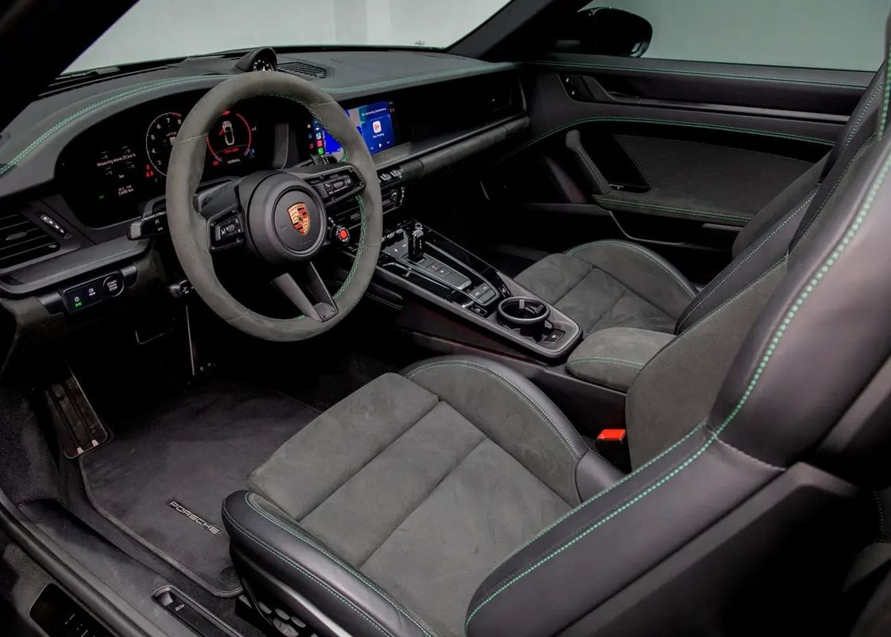 بورش 911 تارجا 4GTS 992.2 • BEST TARGA 4 GTS IN THE UAE • Warranty • GCC