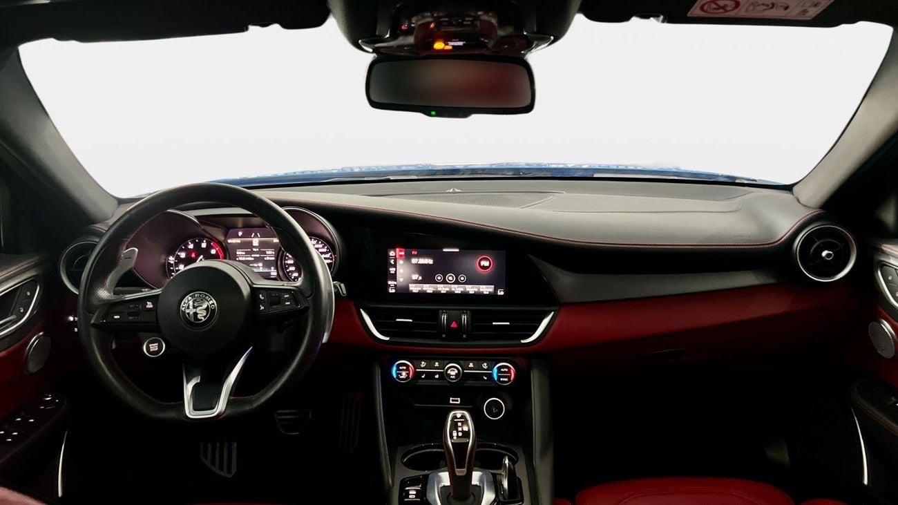 Alfa Romeo Giulia VELOCE | 2022 | Special Offer | Gargash Warranty & Service | Free insurance | Finance from 0.99%