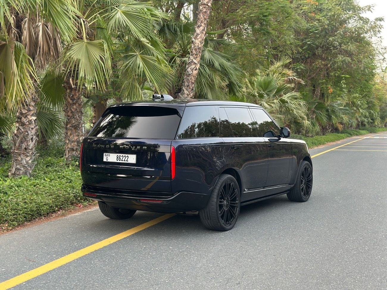 Land Rover Range Rover Diesel D300 | 2023 | 3.0L V6 Diesel | 300 HP | 7 Seater | Perfect Condition