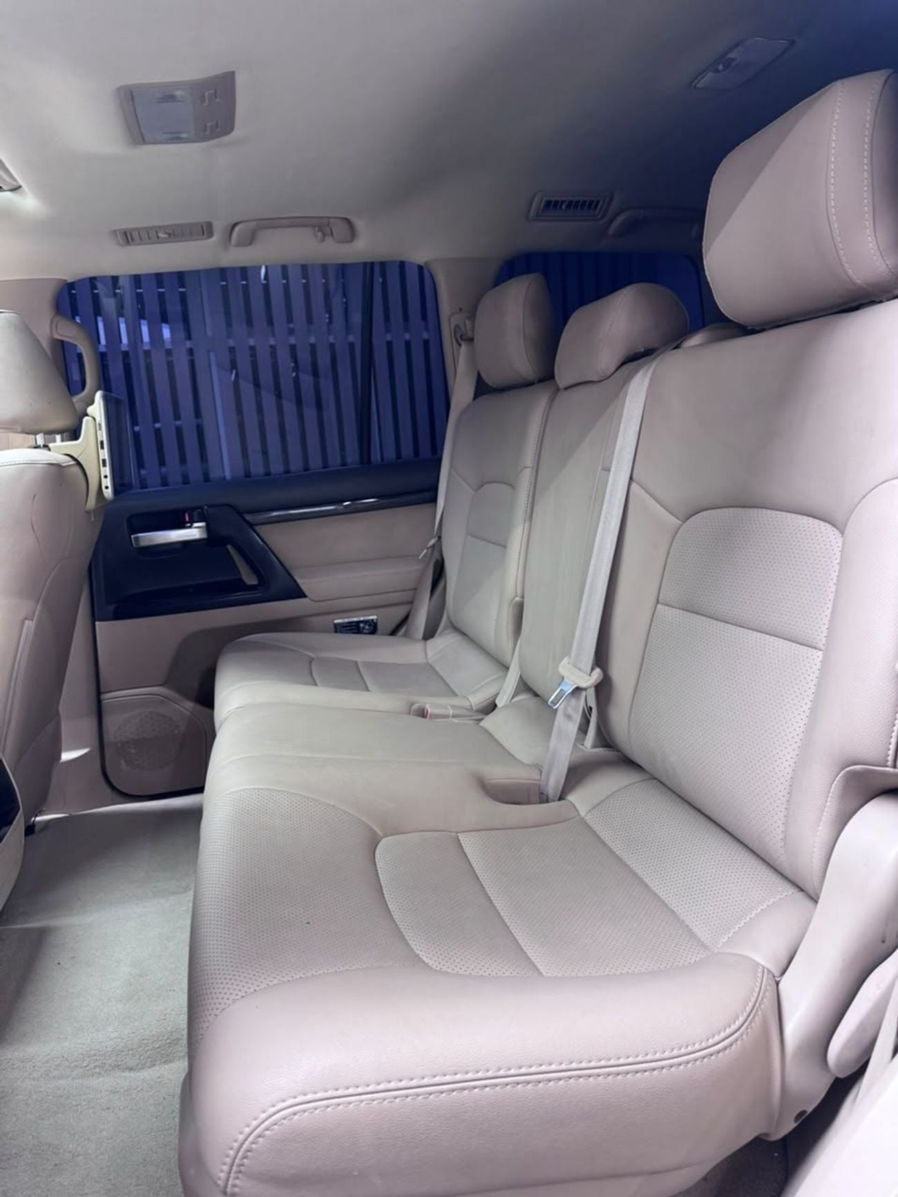 Toyota Land Cruiser GXR