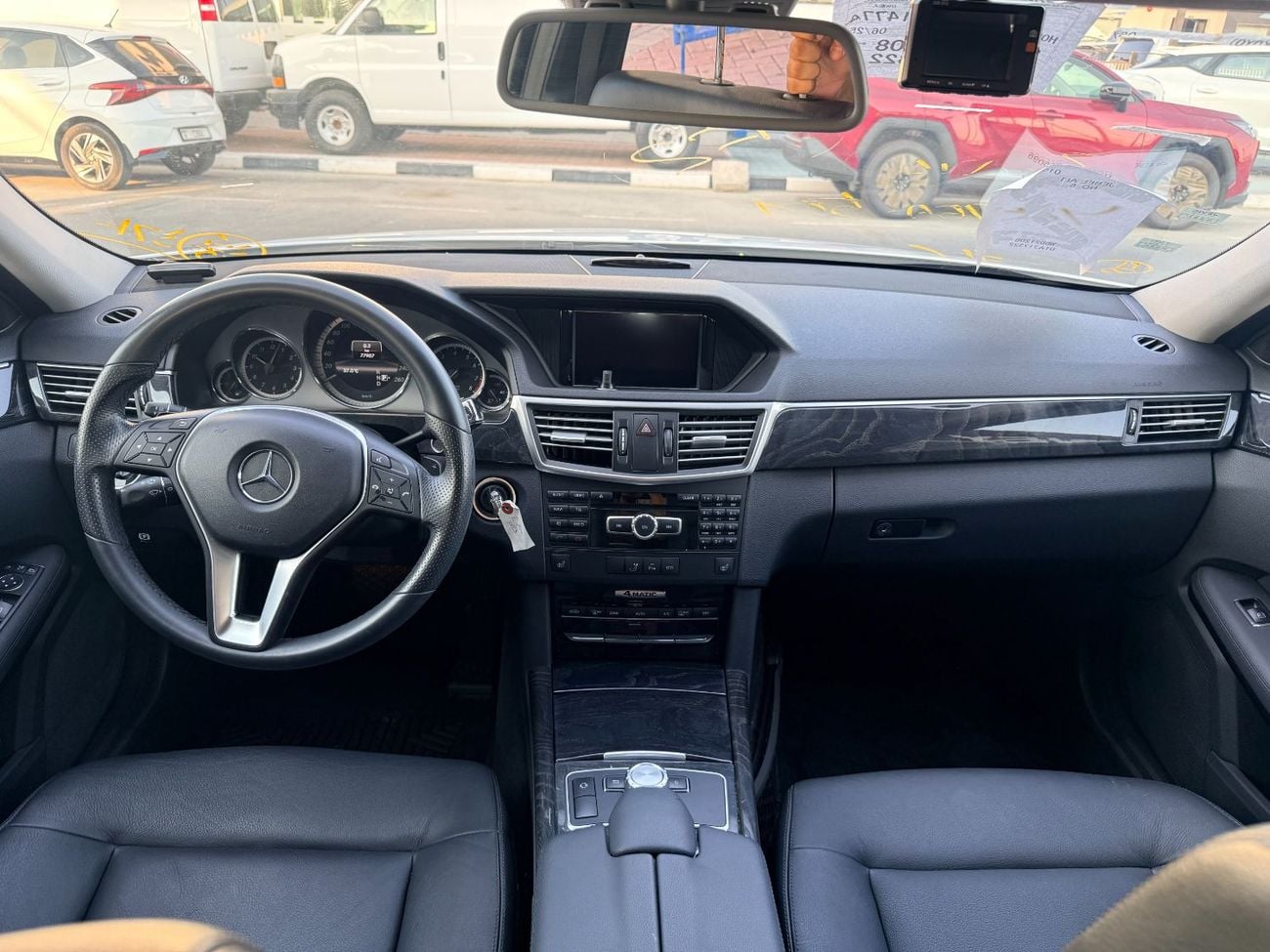 مرسيدس بنز E300 إليجانس