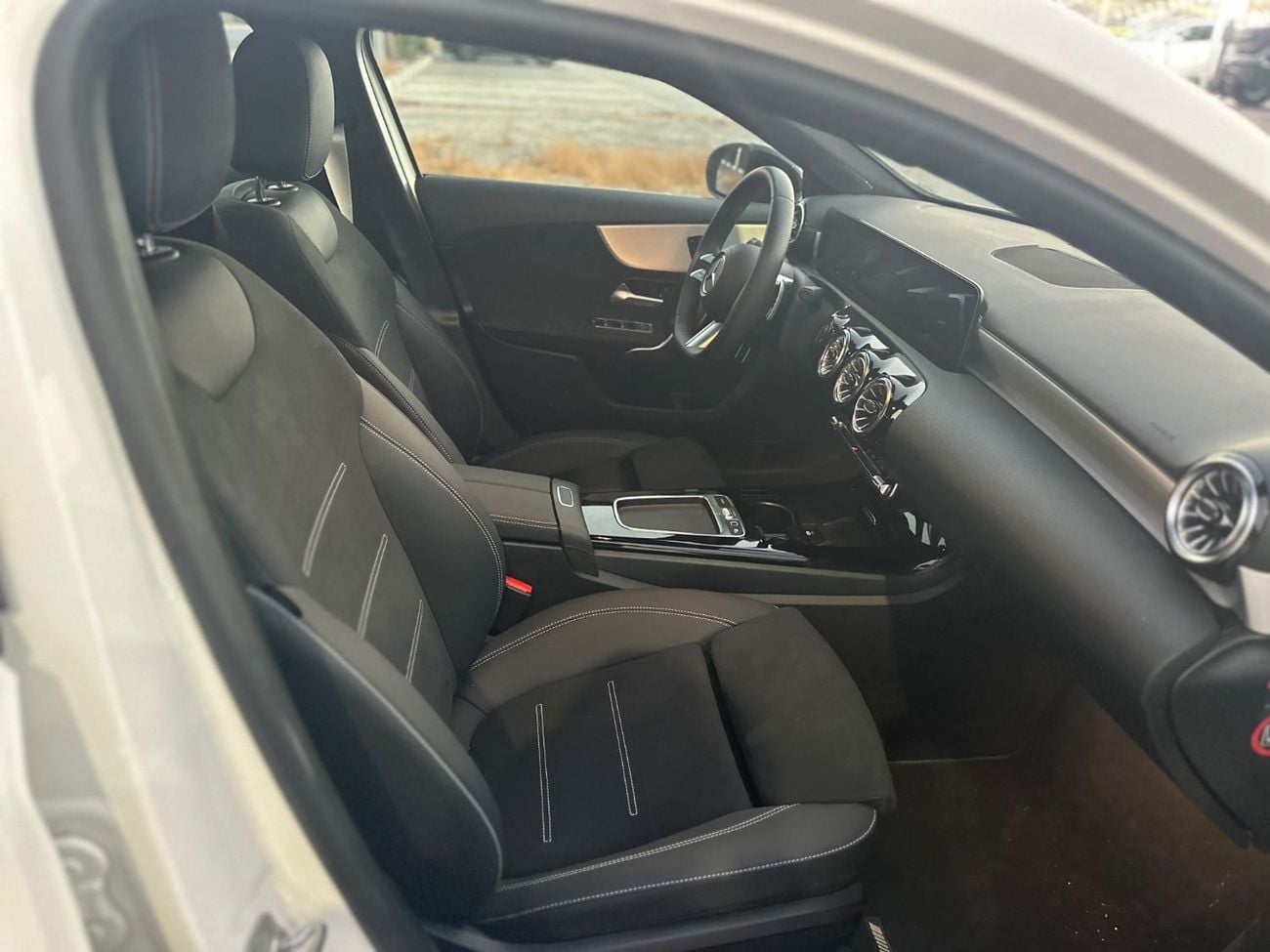 Mercedes Benz A200 PREMIUM PLUS