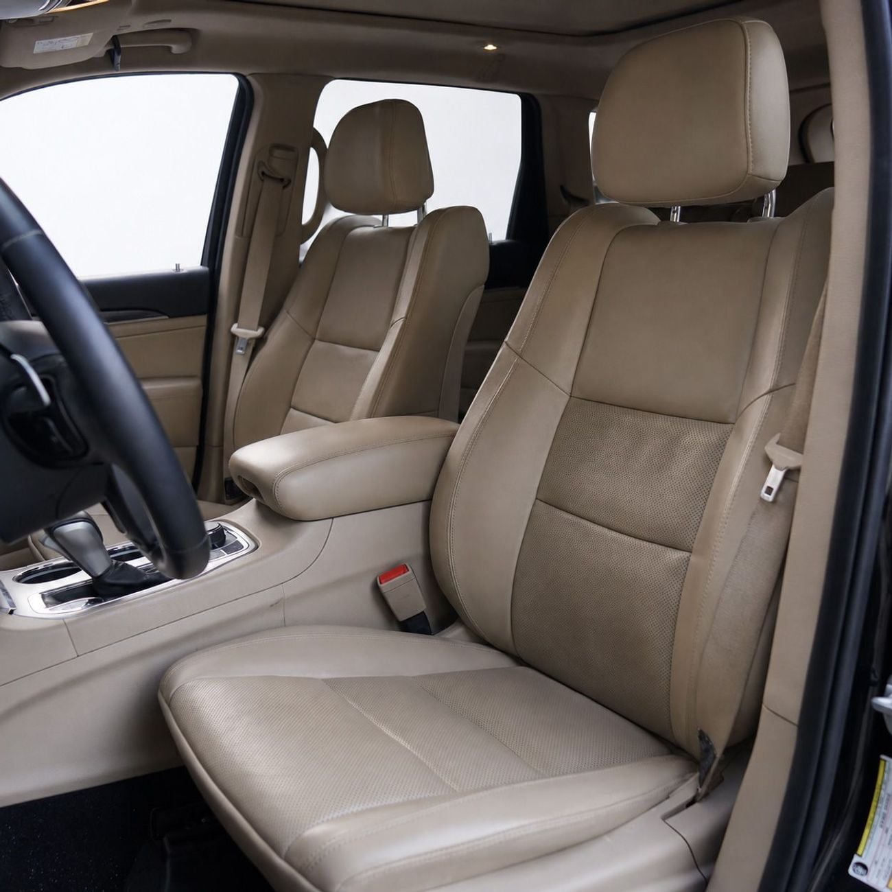 جيب جراند شيروكي LIMITED AED 1,340 P.M • 0% Downpayment • Jeep Grand Cherokee Limited • 1 Year Warranty