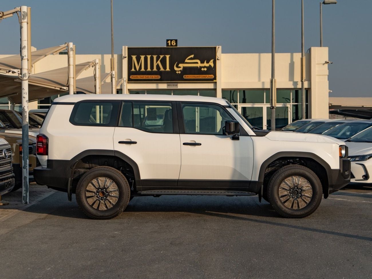 Toyota Prado ALL ROUNDER G 2.4 Petrol