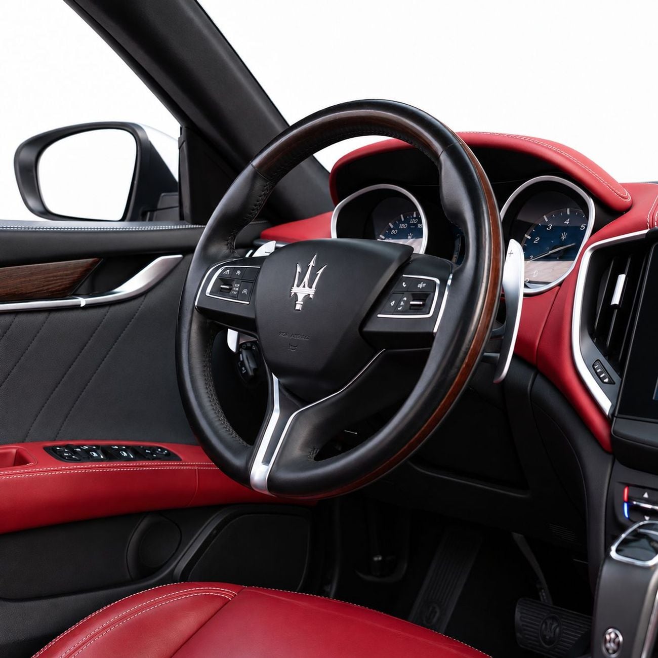 Maserati Ghibli GRANLUSSO AED 1,532 P.M • 0% Downpayment • Maserati Ghibli GranLusso • 1 Year Warranty