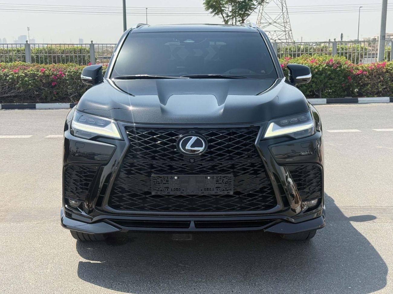 لكزس LX 700h F سبورت **2025** مواصفات مجلس التعاون الخليجي، أنيق ونظيف، أقل