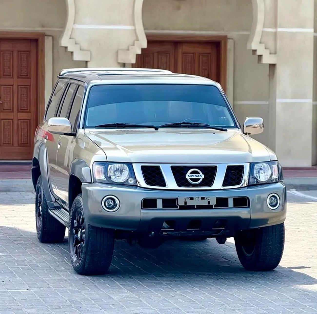 Nissan Patrol SUPER SAFARI نيسان سوبر سفاري موديل فل اوبشن خليجي