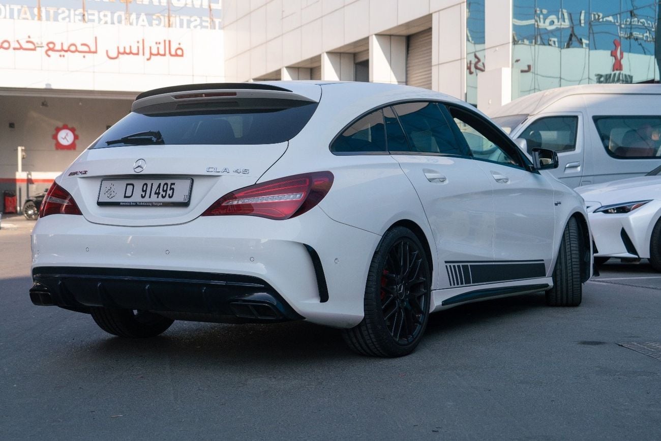 Mercedes Benz CLA 45 AMG Mercedes Benz CLA 45 AMG shooting brake 2019
