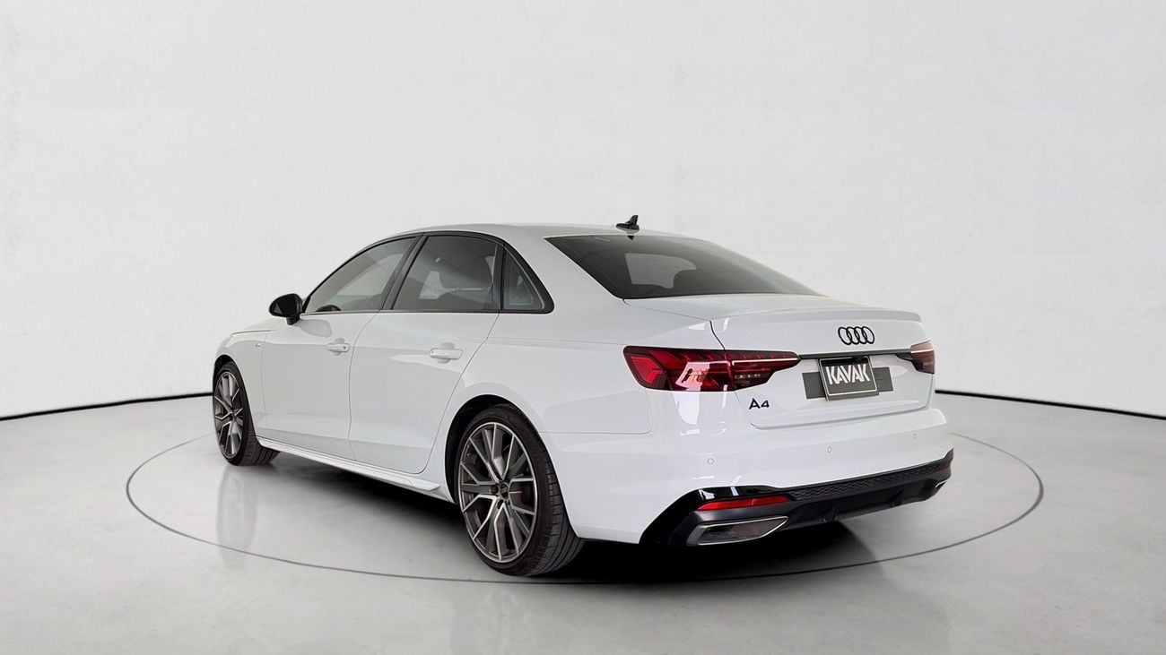 أودي A4 35 TFSI S-LINE | شامل الضمان | 0 دفعة أولى