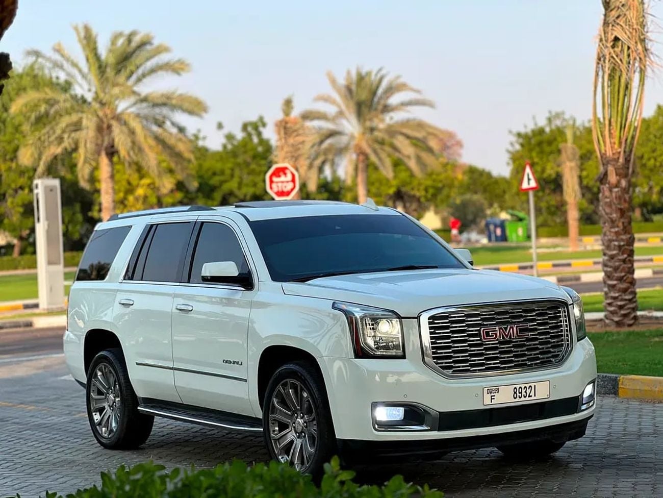 GMC Yukon DENALI - American Specs