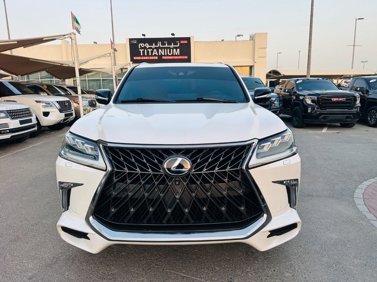 Lexus LX570 PLATINUM SIGNATURE