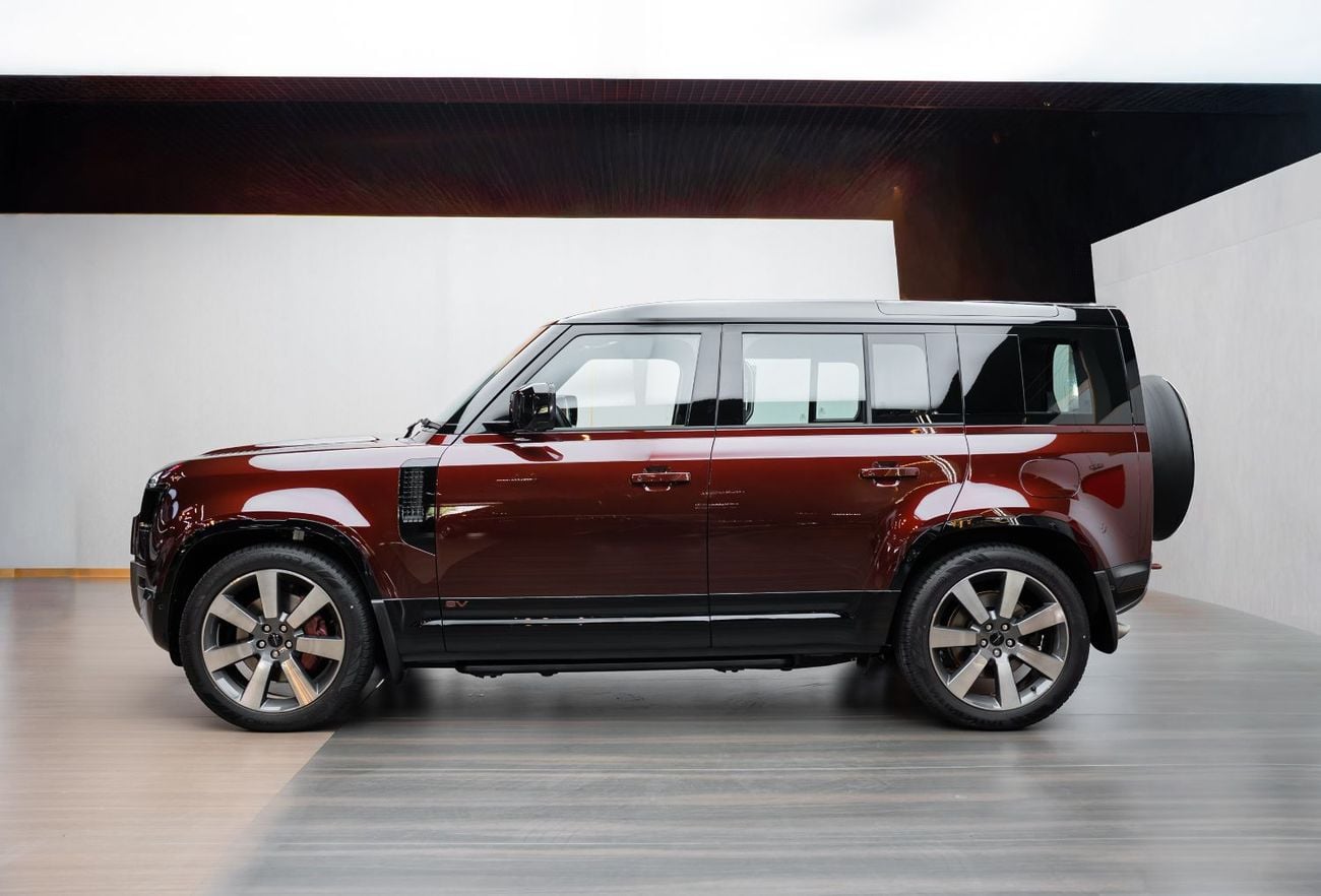 Land Rover Defender 110 ULTIMATE EDITION P525 Brand New | 525HP | GCC Spec