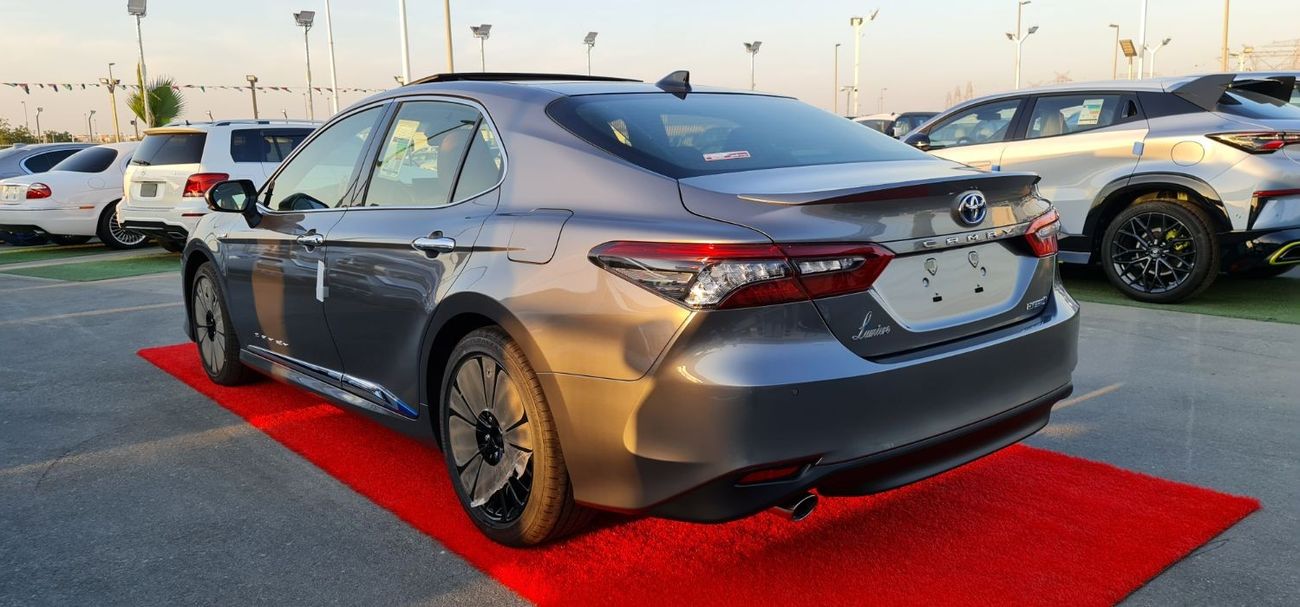 New Toyota Camry Camry Lumiere Hybrid Full option 2024 Gcc 2.5L 2024