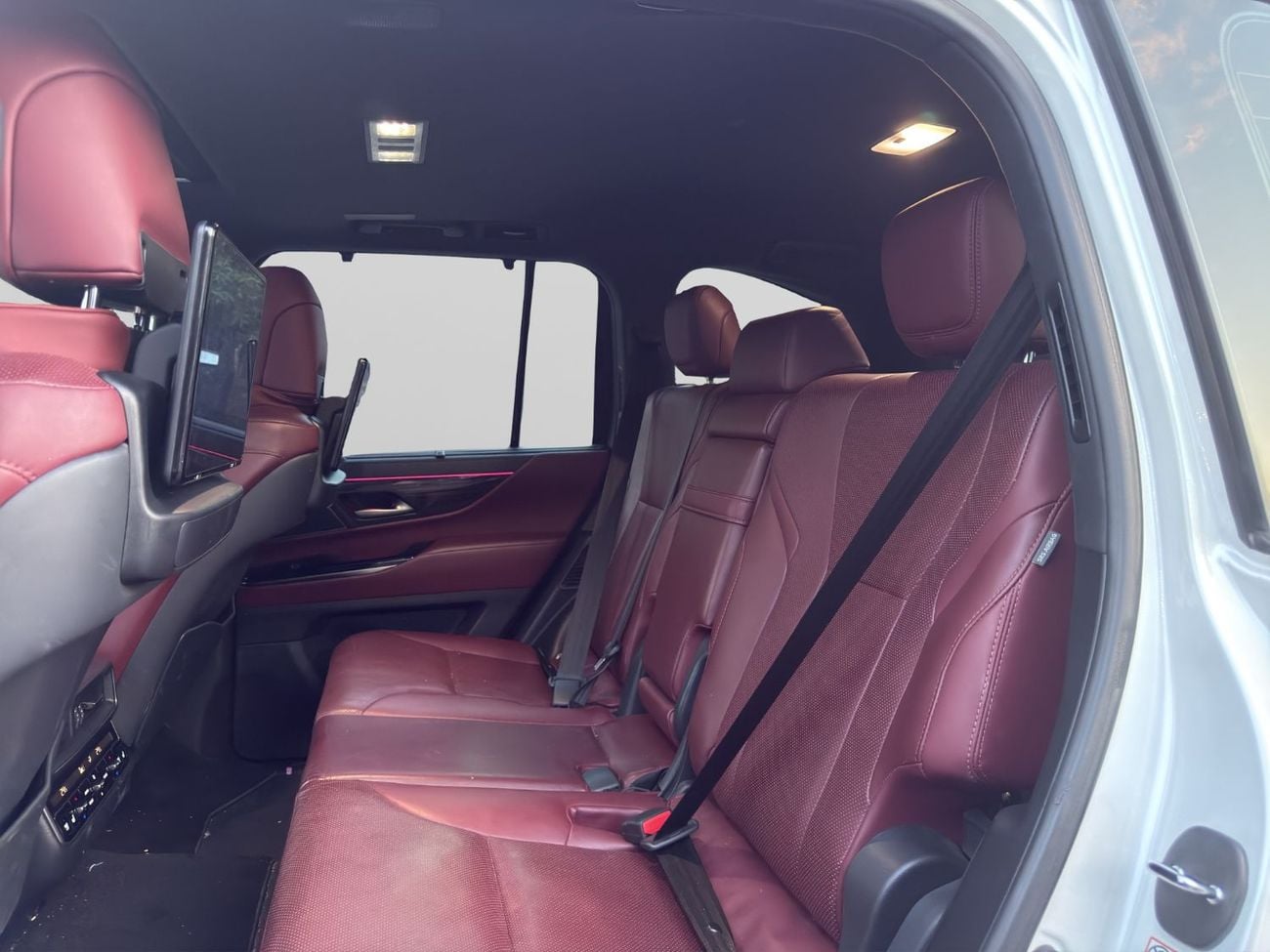 Lexus LX600 SIGNATURE 2022 Lexus LX 600 – 3.5L Twin-Turbo V6 | GCC Specs | Luxury SUV