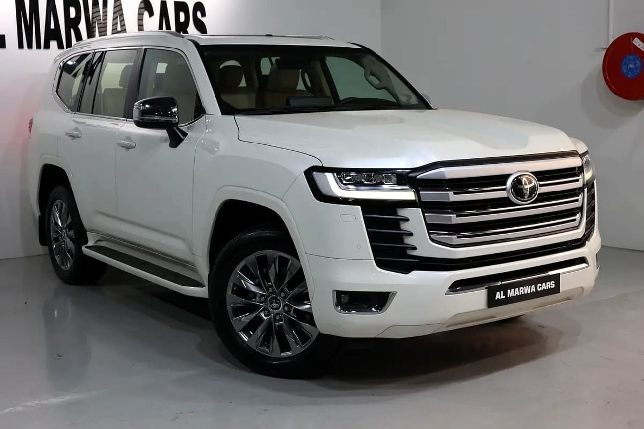 Toyota Land Cruiser VXR GCC Specs-Under warranty-in impeccable condition