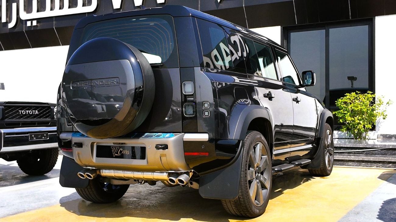 لاند روفر ديفندر 110 ULTIMATE EDITION P525 | ٢٠٢٦ | رمادي كارباتي | مقصورة داخلية بلون بني فاتح | محرك V8