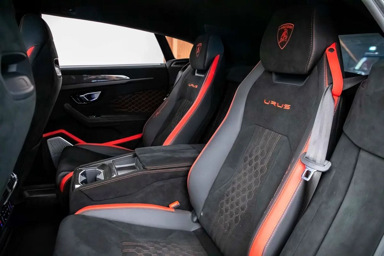 Lamborghini Urus PERFORMANTE | GCC | WITH WARRANTY AND SERVICE CONTRACT