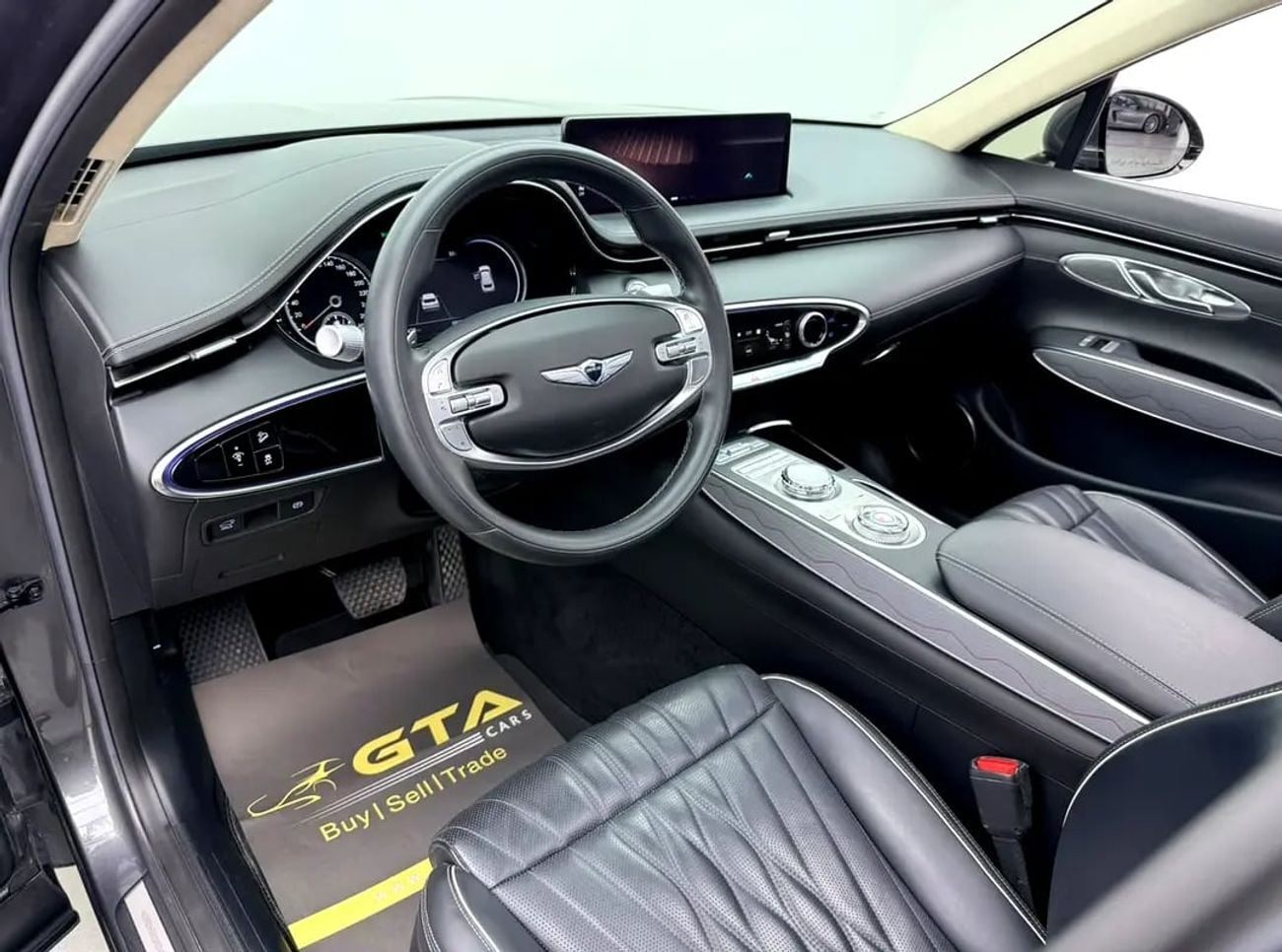 Genesis GV70 PRESTIGE Warranty, Full Service History, Fully Loaded, GCC