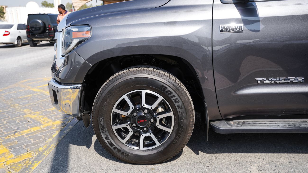 Toyota Tundra
