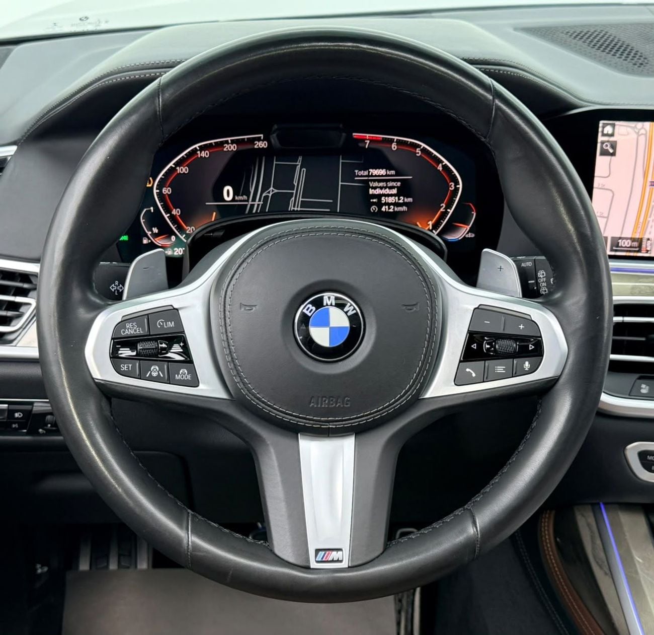 بي أم دبليو X7 40i M SPORT بي إم دبليو X7 xDrive40i M-Sport موديل 2020، مع ضمان، وسجل صيانة كامل لدى بي إم دبليو، 7 مقاعد، كامل