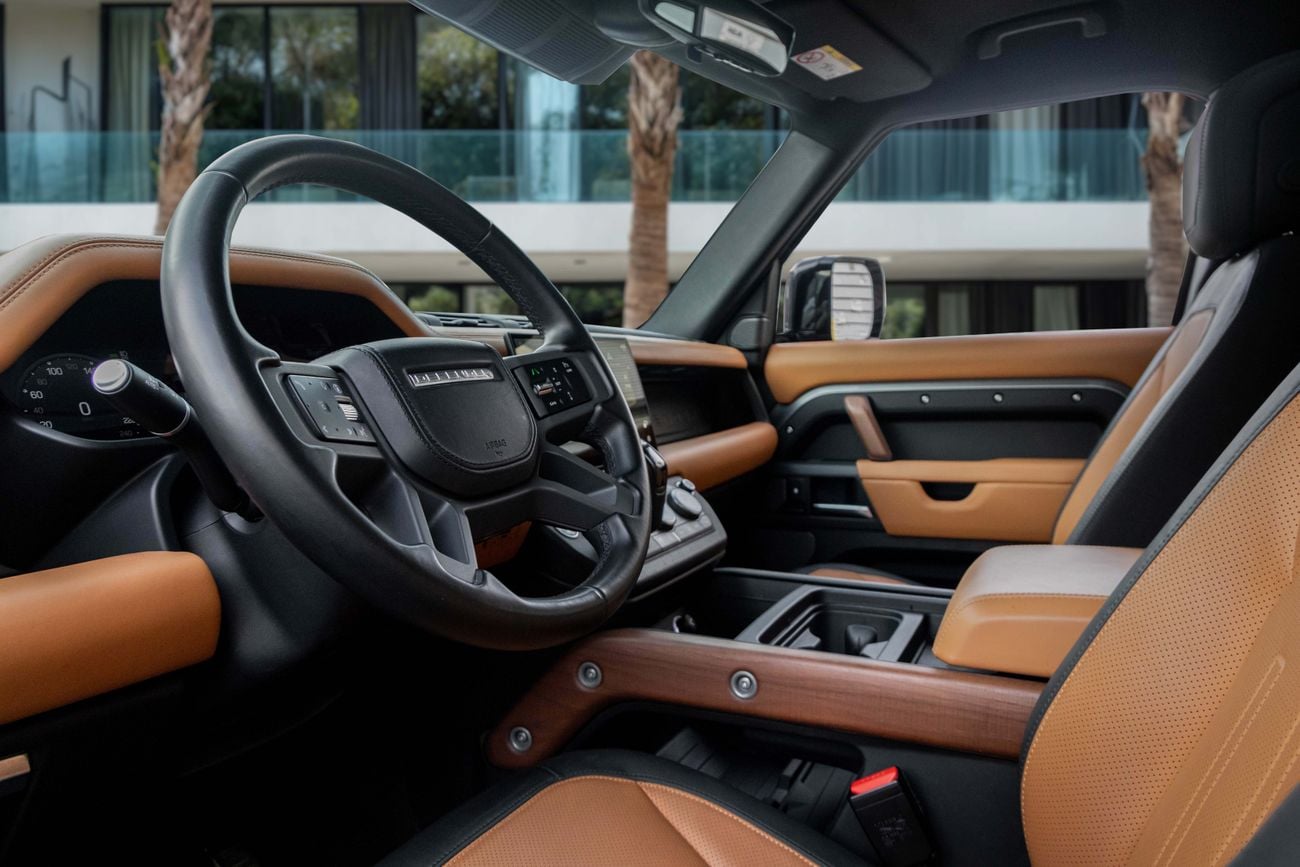 لاند روفر ديفندر 110 X Defender 110 X | 6,855 P.M | 0% Downpayment | Land Rover Warranty