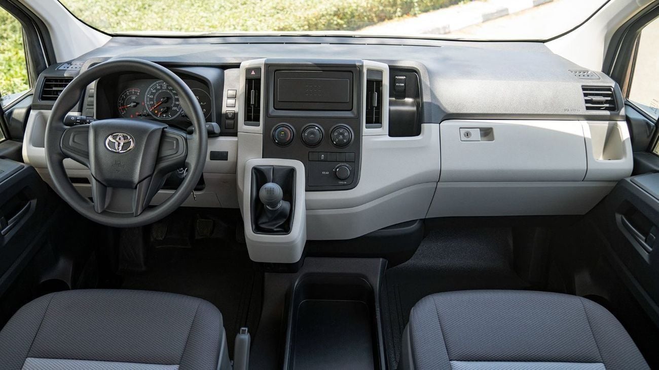 Toyota Hiace GL
