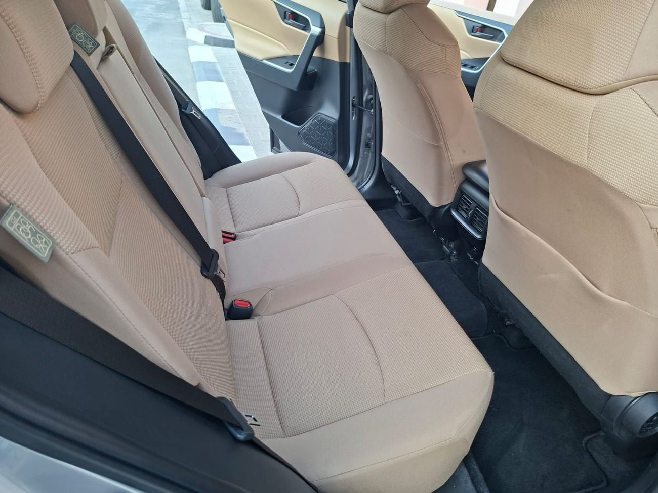 Toyota RAV4 EX