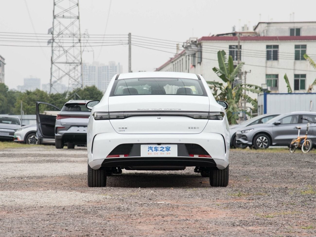 BYD Destroyer 05 STANDARD Luxury with sunroof