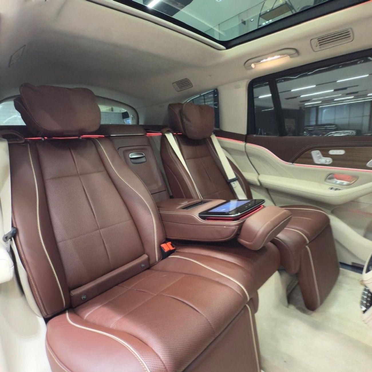 مرسيدس بنز 600 Maybach Mercedes-Benz Maybach GLS 600 2023 مواصفات الأوروبية