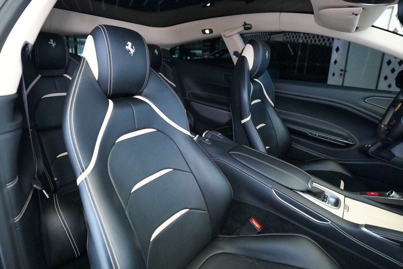 Ferrari GTC4 LUSSO