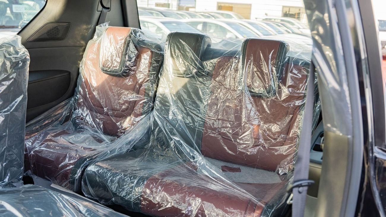 Infiniti QX80 AUTOGRAPH BENCH CHAIRS 2026 Infiniti QX80 Autograph AT Petrol (Black-Red)