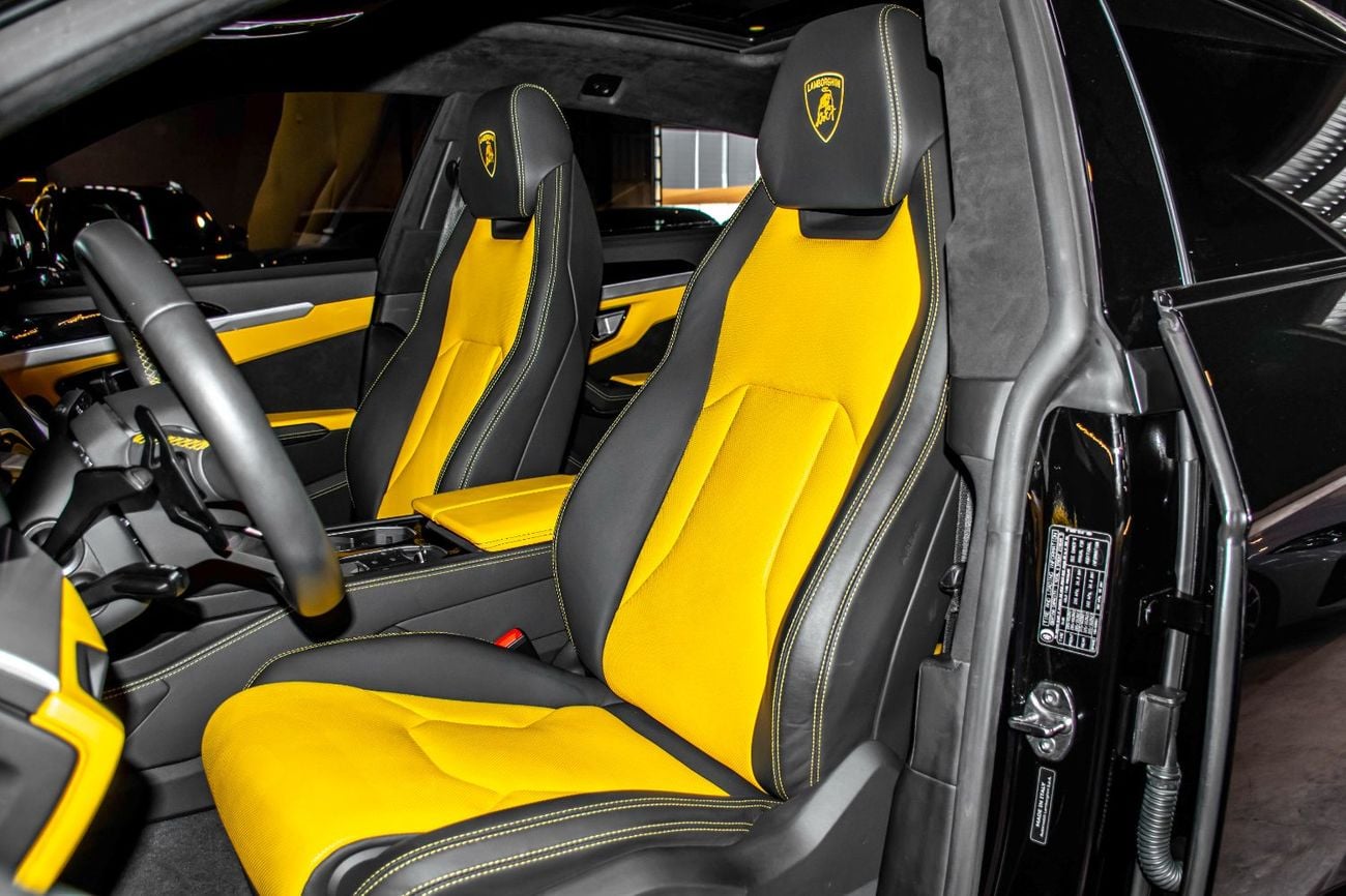 Lamborghini Urus STANDARD