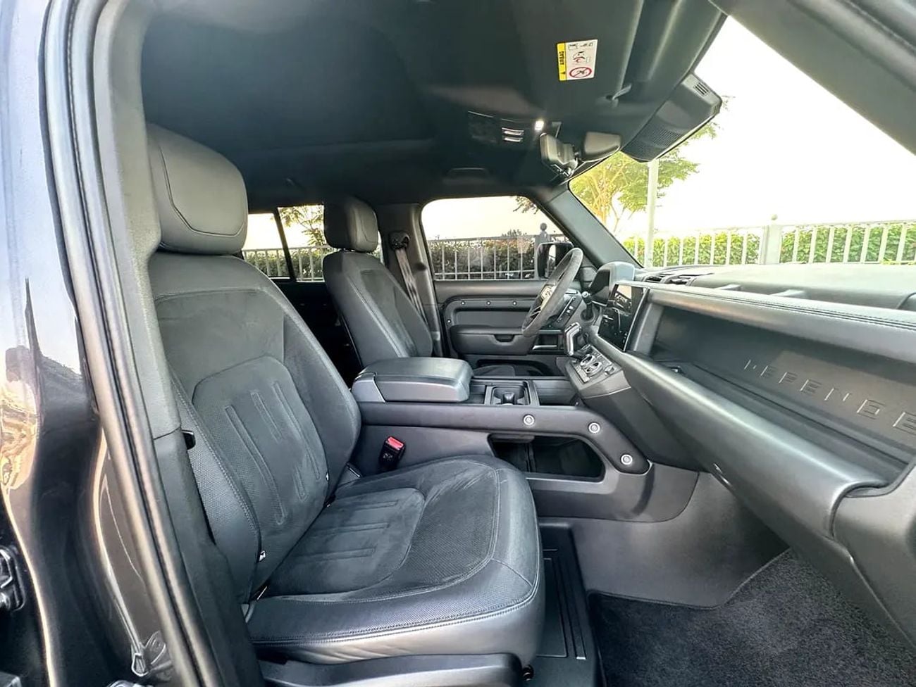 Land Rover Defender LLand Rover Carpathian Edition V8