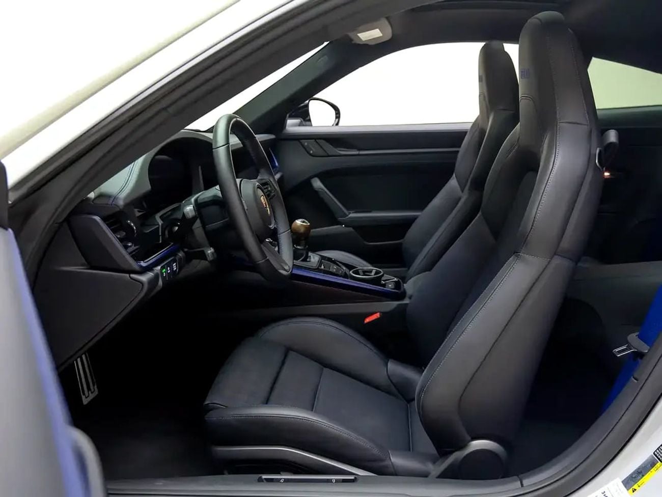 Porsche 911 CARRERA T | Manual | PPF | GCC Spec | Dealer Warranty & Full Service History