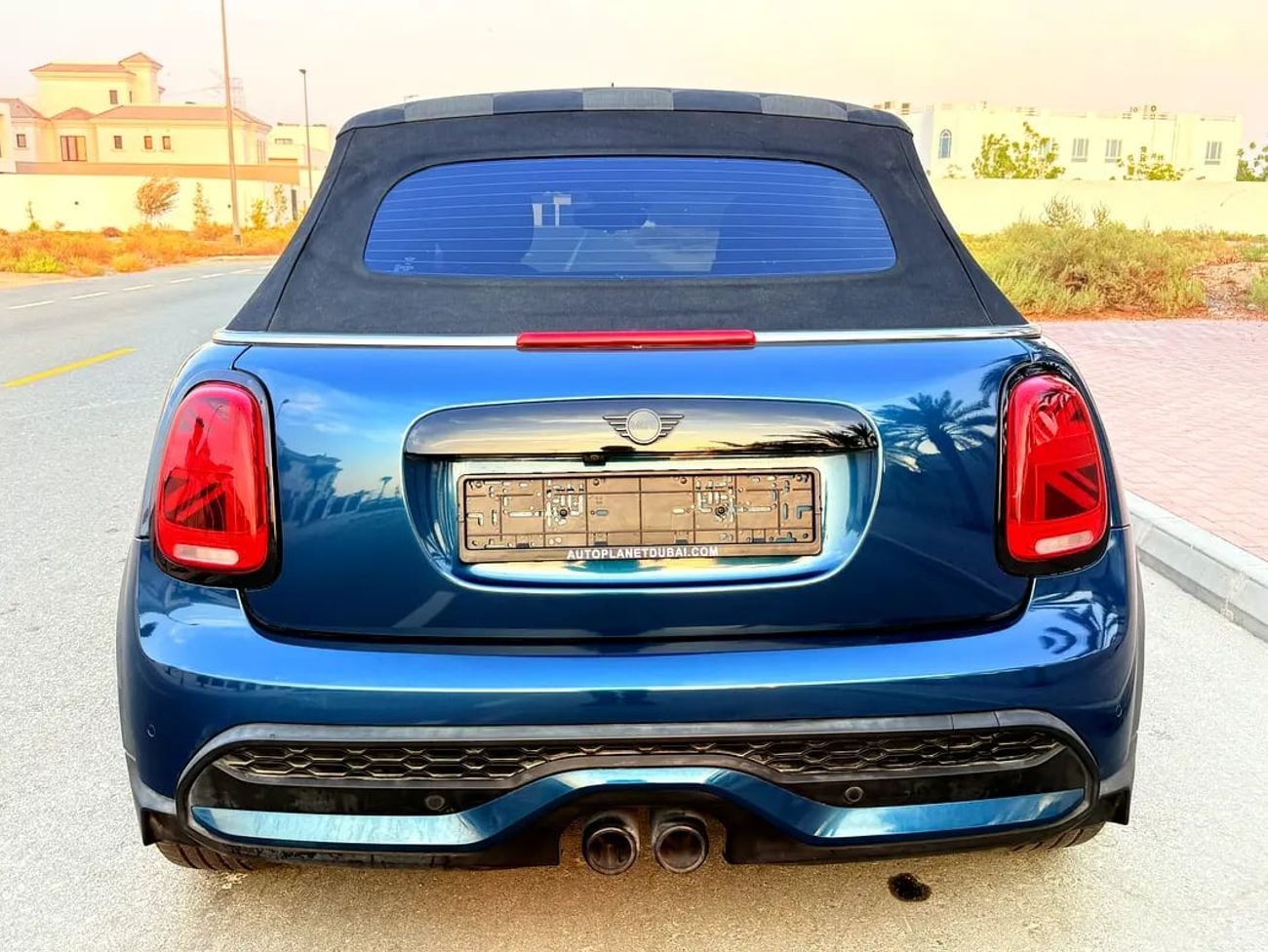 ميني كوبر إس كابريو Cooper S Cabrio JCW (Manul gear!)! Perfect condition!