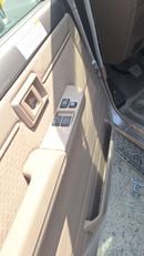 تويوتا لاند كروزر 70 LC71 LX