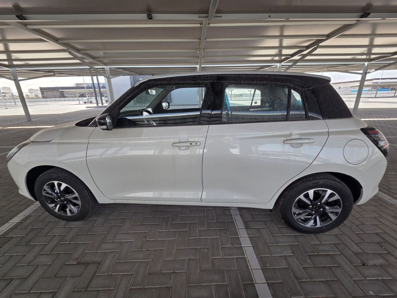 Suzuki Swift GL+ Full Option Dual Tone 2026