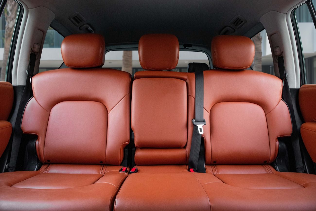 Nissan Patrol LE T2 Patrol T2 LE Titanium | 3,917 P.M | 0% Downpayment | Nissan Warranty Patrol T2 LE Titanium!