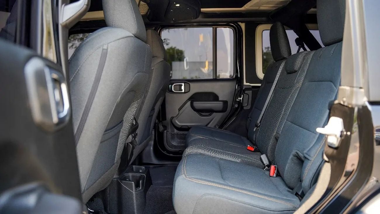 Jeep Wrangler Sport S - GCC Specs - Brand New! 5 YEARS WARRANTY SERVICE CONTRACT FROM DEA