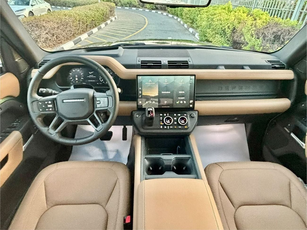 Land Rover Defender 110