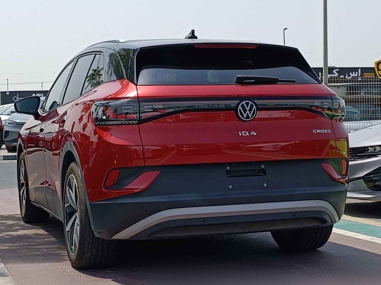 Volkswagen ID.4 CROZZ PRO / ELECTRIC / 360 CAMERA / HEAD UP DISPLAY / PANORAMIC ROOF (CODE # ID4P-D)
