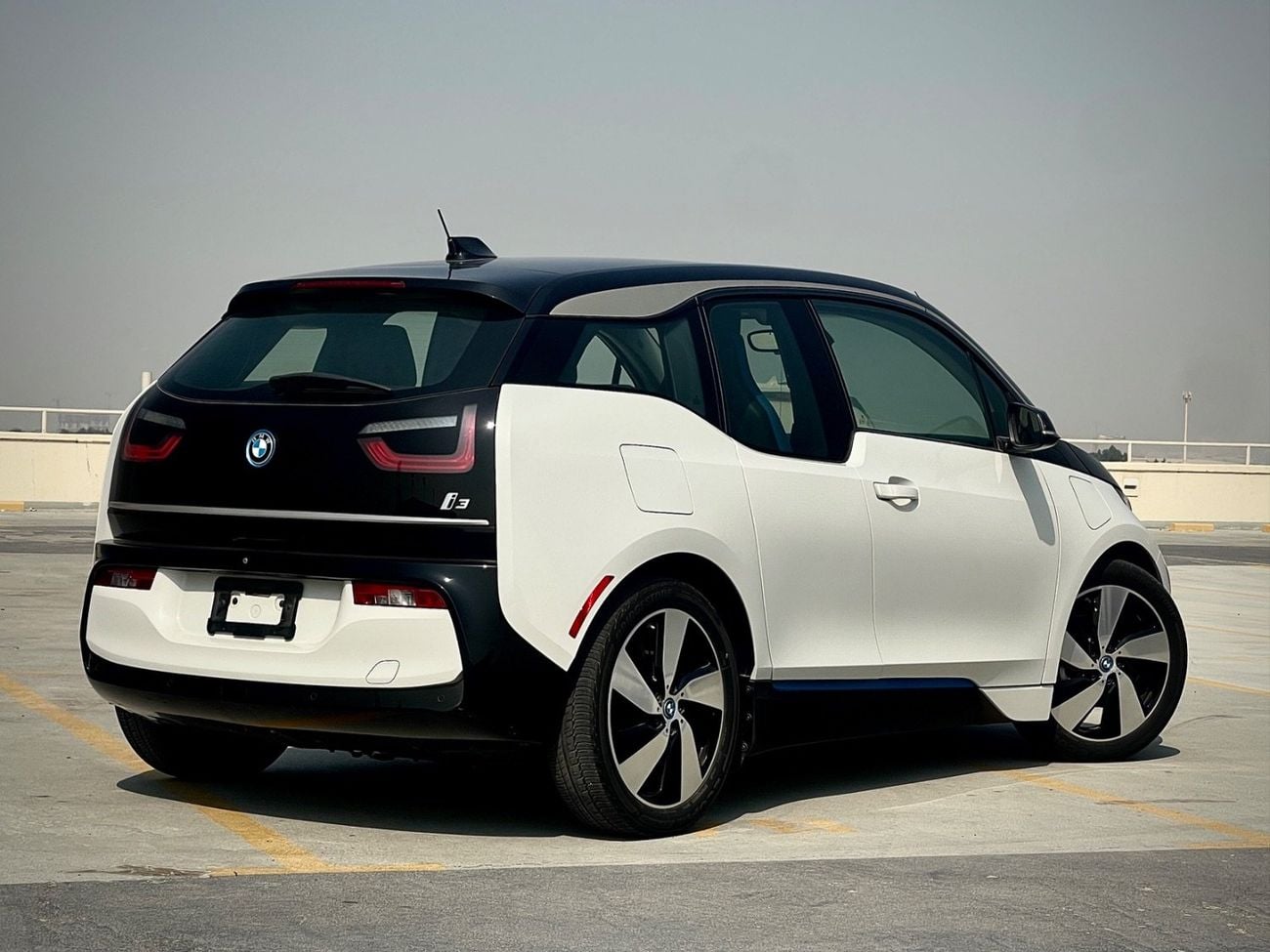 BMW i3 STANDARD | American Specification | Phev