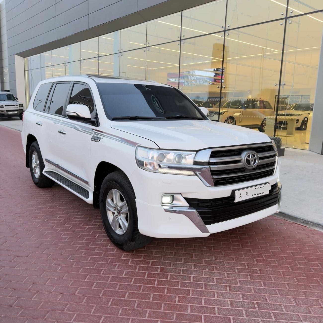 تويوتا لاند كروزر vxr