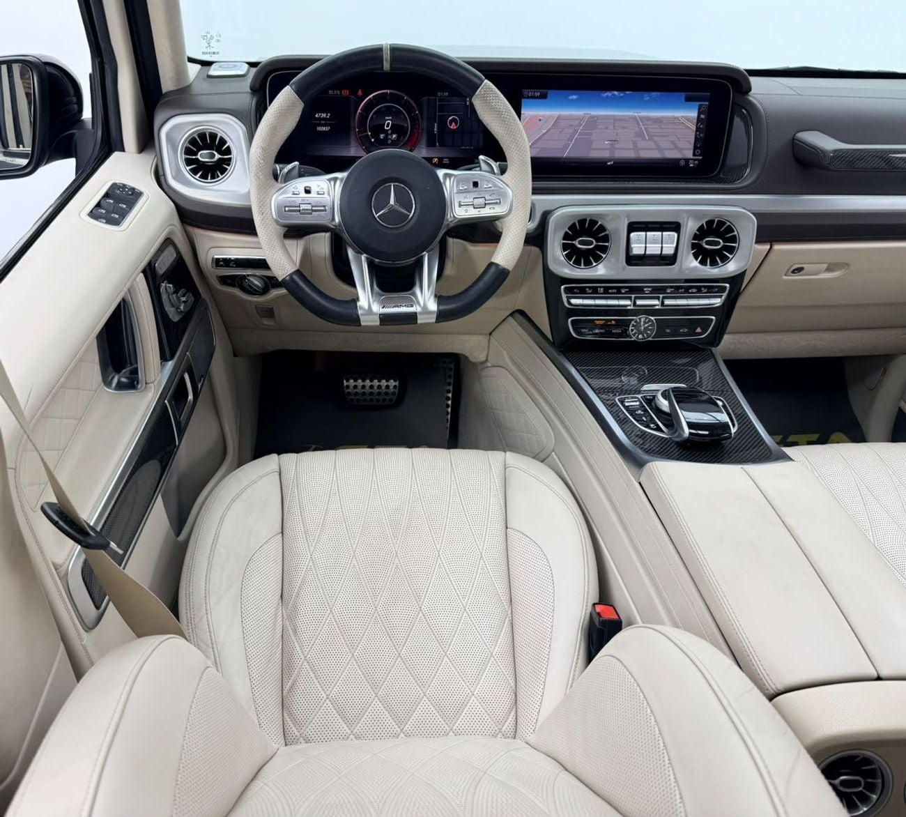 Mercedes Benz G63 AMG STANDARD 2019 Mercedes Benz G63 AMG, Warranty, Carbon Fiber Interior, Fully Loaded, Excellent Condition, GCC