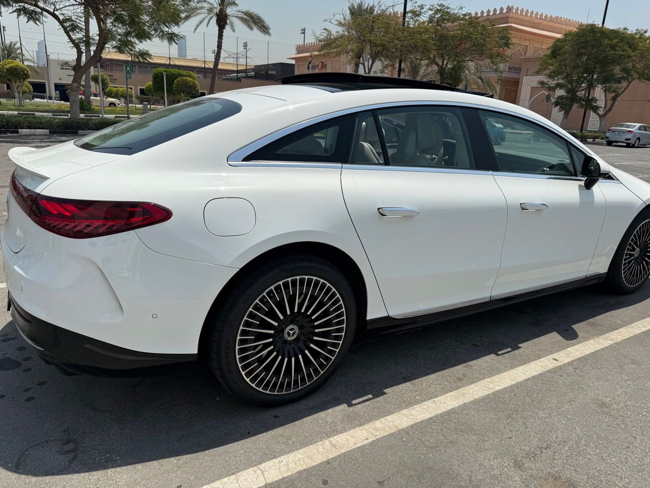 Mercedes Benz EQS 450+ STANDARD
