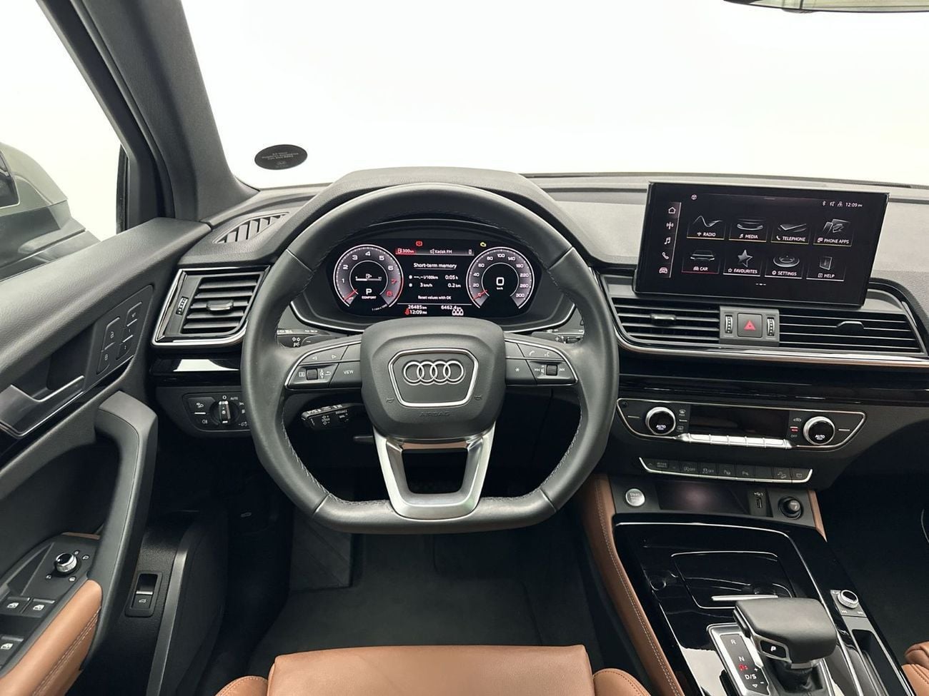 Audi Q5 45 TFSI S-LINE quattro 249hp (Ref# 27033)