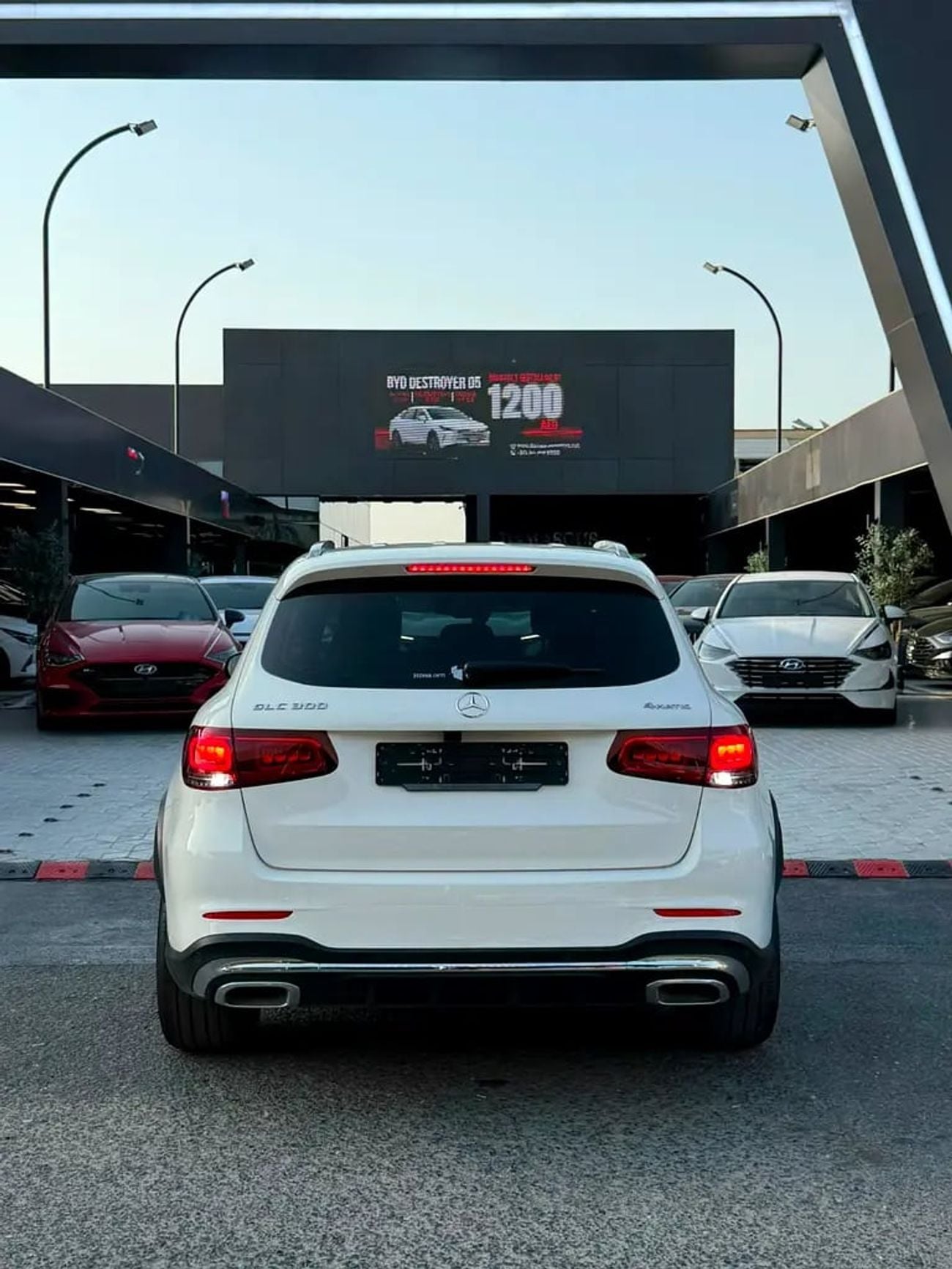 Mercedes Benz GLC 300 STANDARD GLC 300 4MATIC | Korean Specs | Pristine Condition