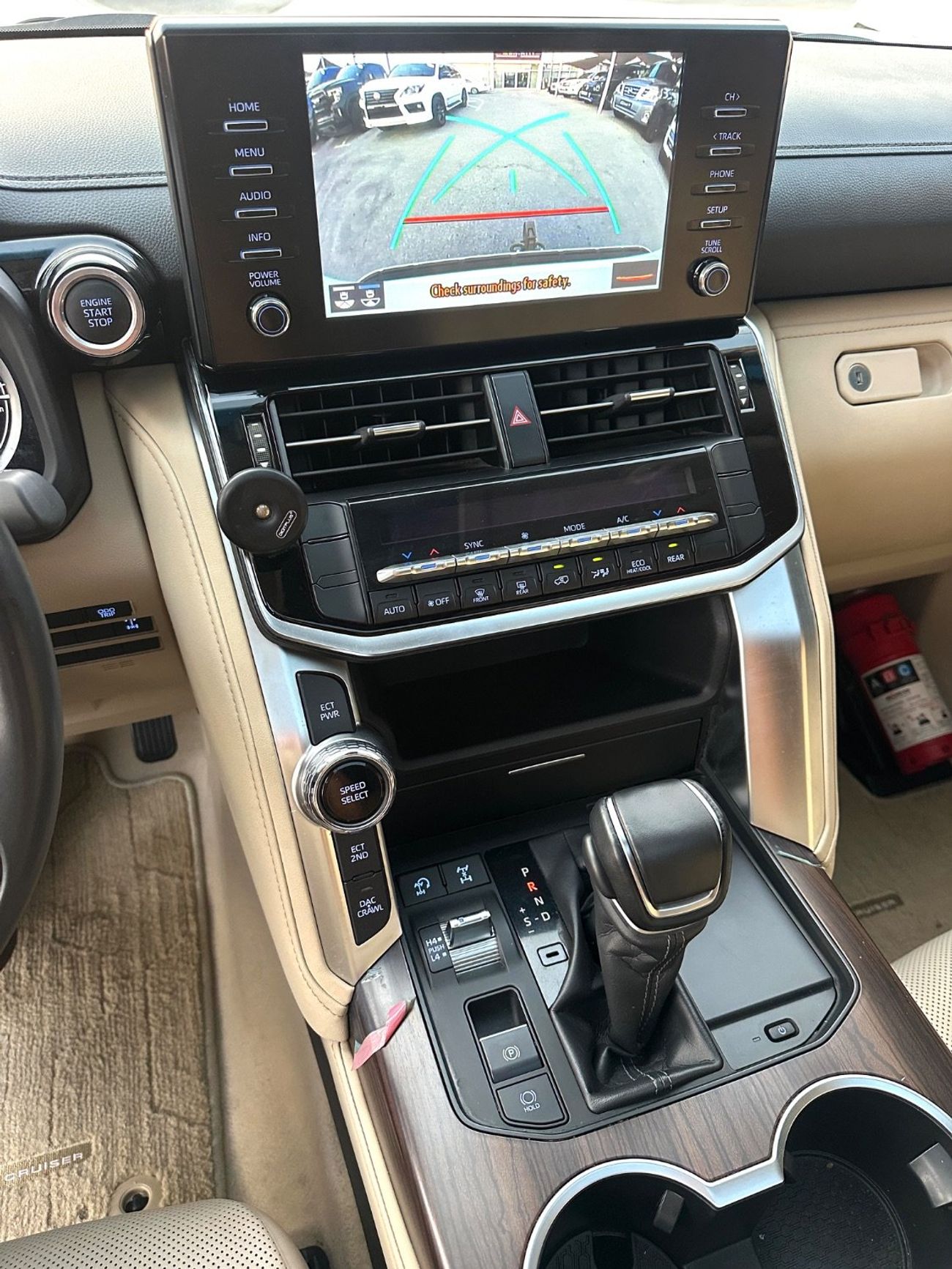 Toyota Land Cruiser GXR