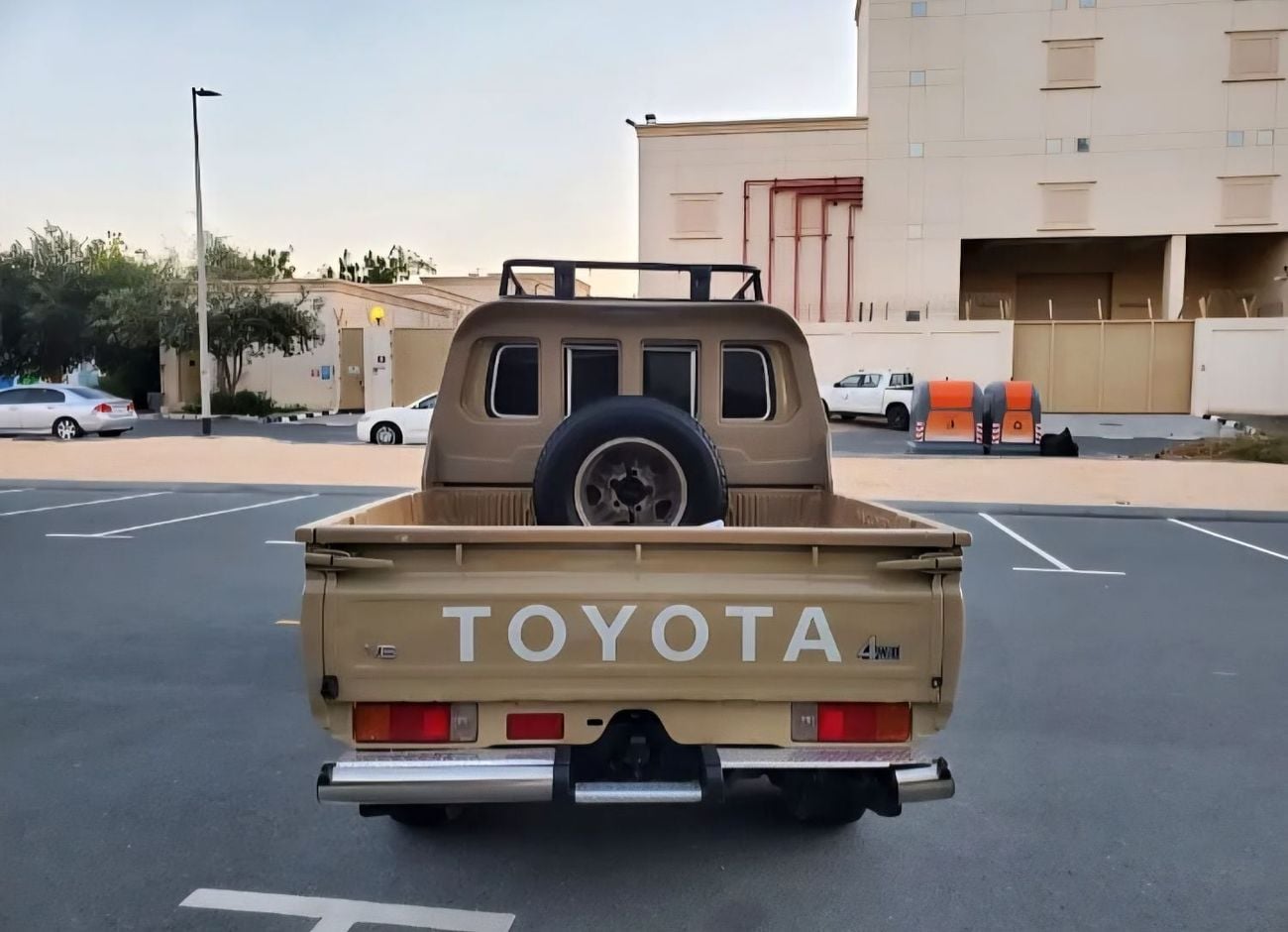 Toyota Land Cruiser Pick Up LHD Standard Double Cabin 4.5L V8 1VD-FTV Diesel Engine 4WD Manual Gear 5 Seats 4 Doors
